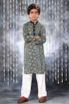 Buy_LittleCheer_Grey Cotton Handblock Floral Vine Print Kurta With Pant _at_Aza_Fashions