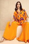 Buy_Style Junkiie_Yellow Printed Crepe Paisley V-neck Pattern Short Tunic _Online_at_Aza_Fashions