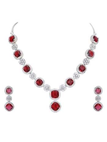 Buy_Auraa Trends_Red Zari, Diamonds Zircon Embellished Necklace Set _Online_at_Aza_Fashions