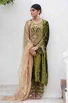 Buy_Gul By Aishwarya_Green Kurta  Silk Velvet Embroidered Zardosi Round Floral Pant Set  _at_Aza_Fashions