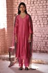Buy_Karaj Jaipur_Pink Chanderi Sequins V-neck Plain A-line Kurta Pant Set _Online_at_Aza_Fashions