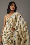 Rohit Bal_Ivory Silk Chanderi Printed Floral Mughal Saree With Unstitched Blouse Piece _Online_at_Aza_Fashions