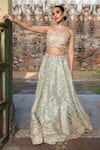 Buy_Vandana Sethi_Green Shimmer Organza Embroidered Gota Sweetheart Blouse Bridal Lehenga Set _at_Aza_Fashions