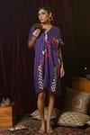 Buy_Garo_Purple Floral V Neck Abstract Pattern Draped Dress _at_Aza_Fashions