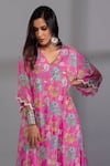 Pants and Pajamas_Pink Cotton Silk Digital Printed Botanical V Neck Kurta And Pant Set _Online_at_Aza_Fashions