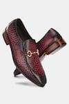 Buy_Lafattio_Maroon Leopard Pattern Colour Block Buckled Moccasins  _at_Aza_Fashions