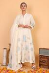 Buy_Nazar By Indu_White Cotton Embroidery Mandarin Collar Jungle Print Anarkali Pant Set _at_Aza_Fashions
