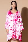 Buy_Zeefaa_Magenta Modal Satin Hand Embroidered Tie-dye V Neck Kurta _Online_at_Aza_Fashions