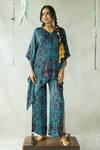 Buy_DOH TAK KEH_Brown Cupro Satin Printed V Neck Bijlee Asymmetric Kaftan _Online_at_Aza_Fashions