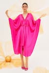 Buy_HOUSE OF FETT_Pink Satin Lycra Blend V Neck Rose Floral Work Kaftan _at_Aza_Fashions