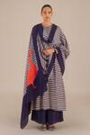 Buy_AMPM_Purple Rose Silk Printed Paisley Round Huma Kurta Set _at_Aza_Fashions
