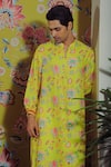 YAJY by Aditya Jain_Yellow Silk Printed Bloom Kurta Set _Online_at_Aza_Fashions