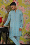 YAJY by Aditya Jain_Blue Silk Printed Geometric Kurta And Pant Set _Online_at_Aza_Fashions