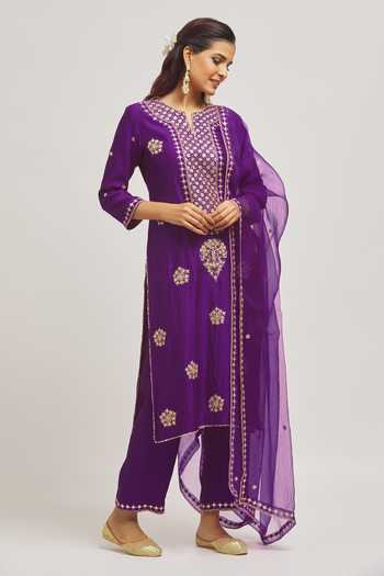Buy_Surbhi Shah_Purple Silk, Organza Embroidery Split V-neck Danka Hand Kurta Pant Set _Online_at_Aza_Fashions
