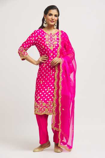 Buy_Surbhi Shah_Pink Silk, Organza Pearls, Embroidery Round Neck Hand Kurta Pant Set _at_Aza_Fashions