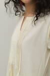 Buy_Silai Studio_Off White Poplin V-neck Pintucked Bodice Kurta With Pant_Online_at_Aza_Fashions