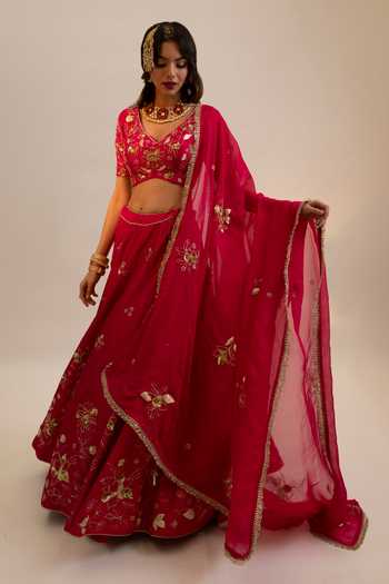 Buy_Sheela Suthar_Pink , , Sequins, Embroidery V-neck Floral Lehenga Set _Online_at_Aza_Fashions