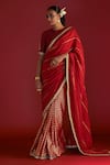 Buy_Masaba_Red Raw Silk Embroidered Honeycomb Print Crushed Palla Saree With Blouse Piece 