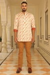 Buy_Rohit Kamra Jaipur_Cream Linen Silk Print Autumn Leaves Kurta  _at_Aza_Fashions