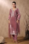 Palak Khandelwal_Pink Kurta Velvet Embroidered Sequins Notched Floral Set _Online_at_Aza_Fashions