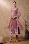 Palak Khandelwal_Pink Kurta Velvet Embroidered Sequins Notched Floral Set _at_Aza_Fashions