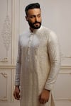 Shop_Vanshik_Off White Silk Embroidery Damask Bloom Jaal Kurta Set_at_Aza_Fashions