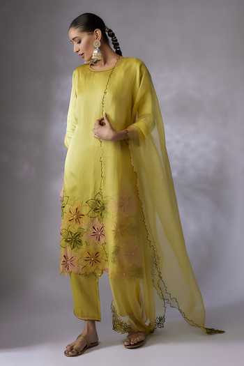 Buy_Shreeka_Green Organza, Satin, Rafflesia Bloom Embroidered Kurta Pant Set _at_Aza_Fashions