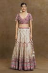 Samyukta Singhania_Cream Lehenga And Blouse Silk Embroidered Floral Plunged V Bridal Set _Online_at_Aza_Fashions