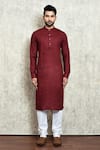 Arihant Rai Sinha_Maroon Linen Yarn Dyed Long Kurta _Online_at_Aza_Fashions