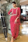 Buy_Pink City by Sarika_Red Silk Printed Bandhej Notched Kurta And Draped Trouser Set  _at_Aza_Fashions