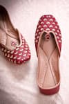 Buy_House Of Kosha_Maroon Rajwada Zari Hand Embroidered Juttis _at_Aza_Fashions