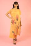 Buy_PREETI MEHTA_Gold Lurex Chinon In 60% Printed Bouquet Boat Neck Kaftan And Palazzo Set _at_Aza_Fashions