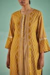 Surbhi Gupta_Yellow Kurta Bamboo Silk Print Chevron Geometric With Trouser  _at_Aza_Fashions