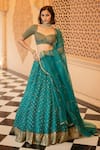 Buy_Esha Koul_Green Organza Embroidered Nakshi Sweetheart Sequin Blouse Bridal Lehenga Set _at_Aza_Fashions