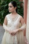 Buy_Esha Koul_Off White Semi Crepe Embroidered Mirror Blunt V Neck Kurta Lehenga Set _Online_at_Aza_Fashions