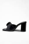 Buy_Signature Sole_Black Plain Criss Cross Strap Leather Block Heels _Online_at_Aza_Fashions