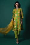 Priti Prashant_Green Silk Organza Embellished Floral Notched Tarina Poppy Print Kurta Set _Online_at_Aza_Fashions