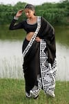 Amrood_Black Taffeta Print Prism Scoop Saree With Blouse _Online_at_Aza_Fashions