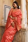 Buy_Geroo Jaipur_Peach Dola Silk Woven Floral Saree With Unstitched Blouse Piece 