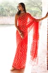 Buy_Geroo Jaipur_Red Saree Chiffon Hand Embroidered Gota Work With Unstitched Blouse Piece 