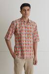 Artless_Pink Cotton Linen Printed Geometric Floral Shirt _Online_at_Aza_Fashions