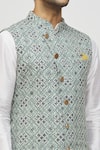 Buy_Arihant Rai Sinha_Green Bundi Soft Cotton Embroidered Thread Geometric Pattern With Kurta Set
