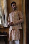 Vikram Phadnis_Ivory Bundi And Kurta Silk Embroidery Thread & Set _Online_at_Aza_Fashions
