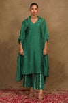 Buy_Trendy tokari_Green Silk Chanderi Embroidery Mirror V Spluttered Kurta Pant Set _at_Aza_Fashions