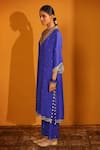 Buy_Sitaraa_Blue Habutai Silk Hand Embroidered Nakshi V Neck Saaj Kurta Pant Set_Online_at_Aza_Fashions