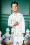 Hoity Moppet_White Georgette Zari Floral Bundi Kurta Set _Online_at_Aza_Fashions