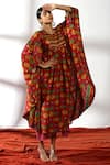 Buy_Leela By A_Red Chanderi Sequins, Embroidery Round Neck Temple Arch Print Kaftan With Inner _at_Aza_Fashions