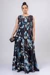 Buy_Mamicha_Black Georgette Print Starry Night Round Maxi Gown 