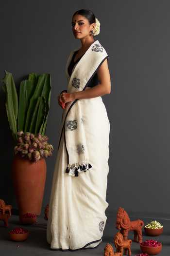 Five Point Five_Off White Linen Nasreen Roseate Woven Saree With Running Blouse _Online_at_Aza_Fashions