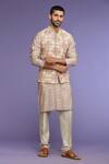 Kora By Nilesh Mitesh_Purple Silk Printed Flower Geometric Bundi And Kurta Set _Online_at_Aza_Fashions